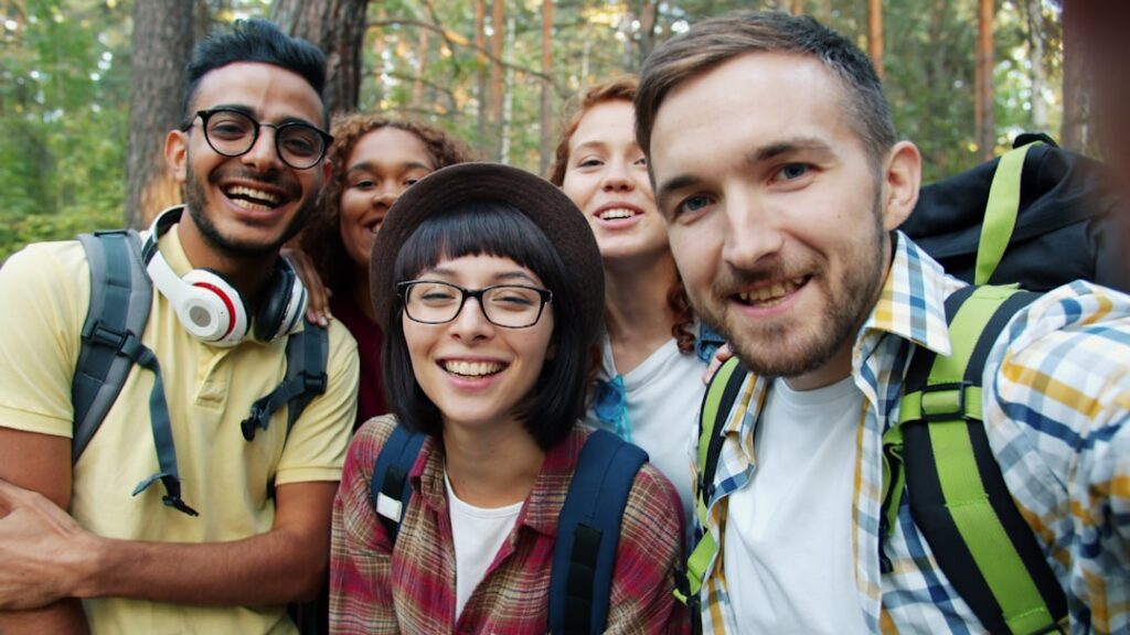 Gesundheitsförderung im Team: Wie Outdoor-Aktivitäten den Unternehmensgeist stärken